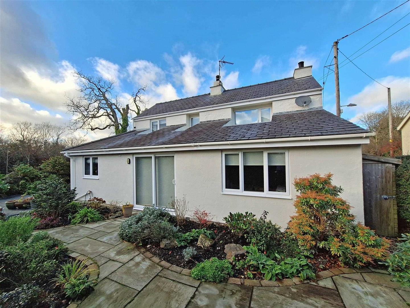 Druid Road, Druid Road, Menai Bridge